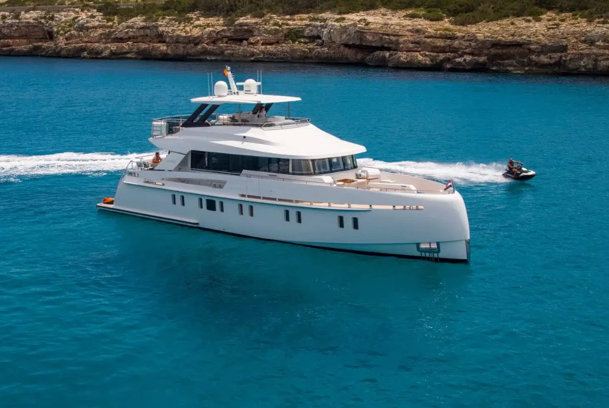 Vanquish 82