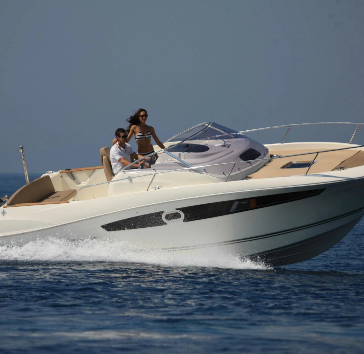 Cap Camarat 8.5 WA