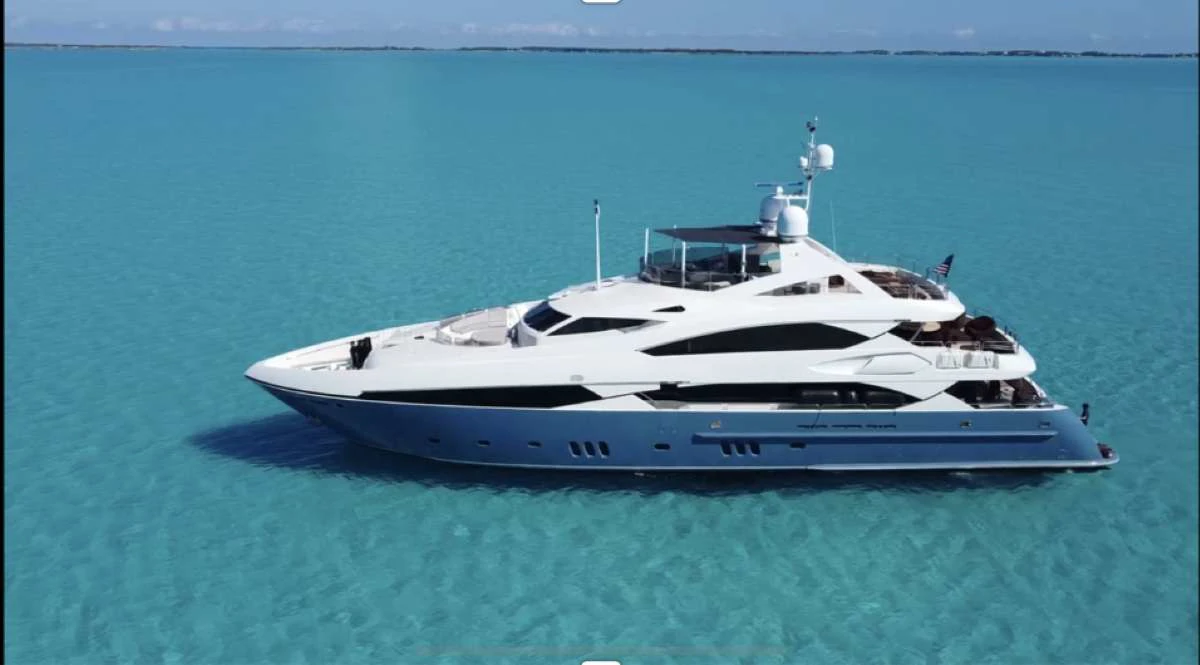 M/Y Natural 9