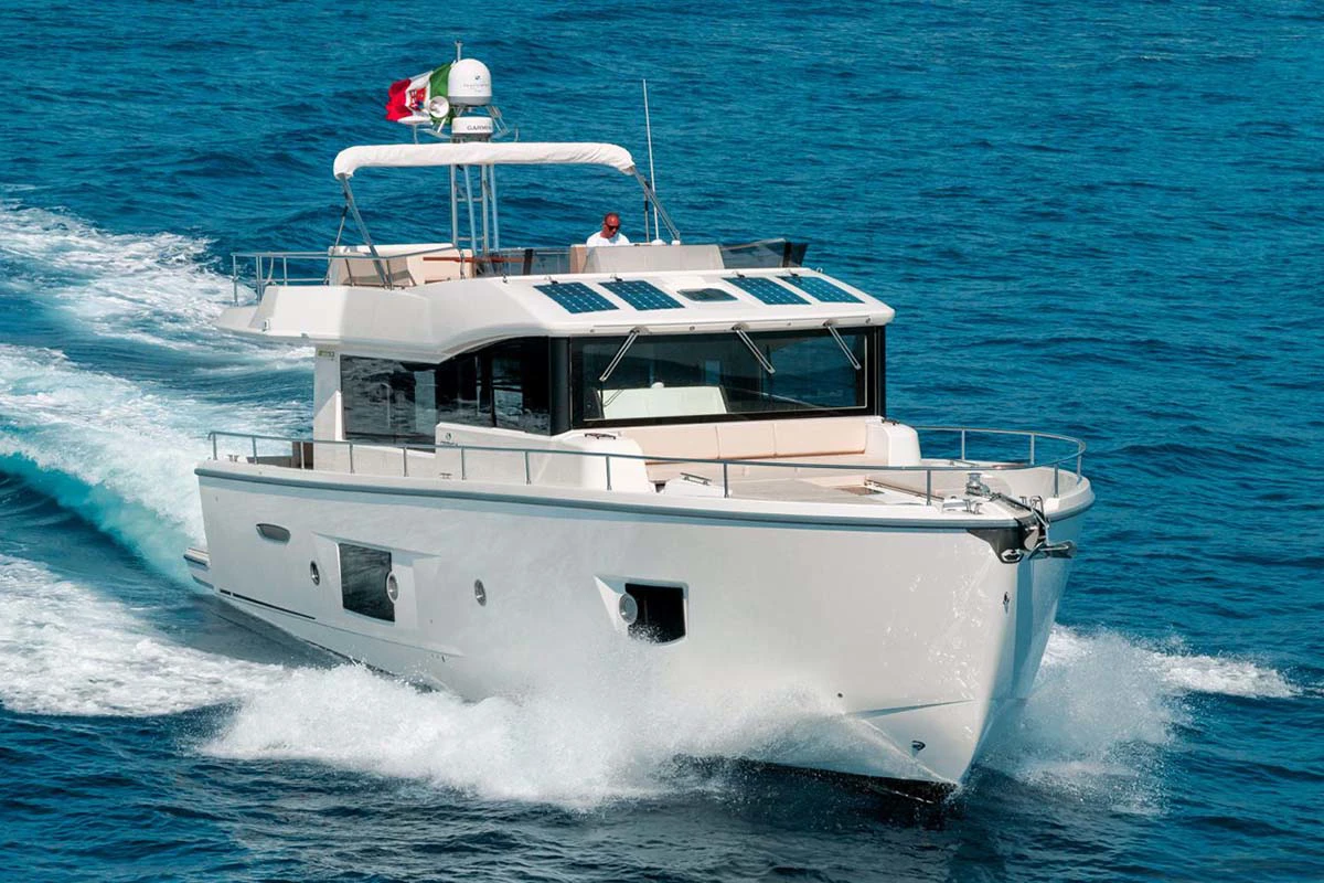 Cranchi T53