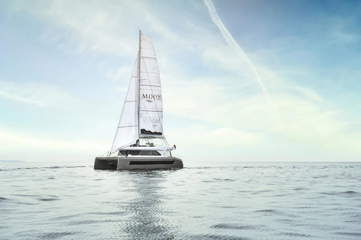 Moon Yacht 60