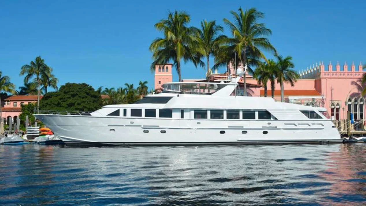 M/Y Escape