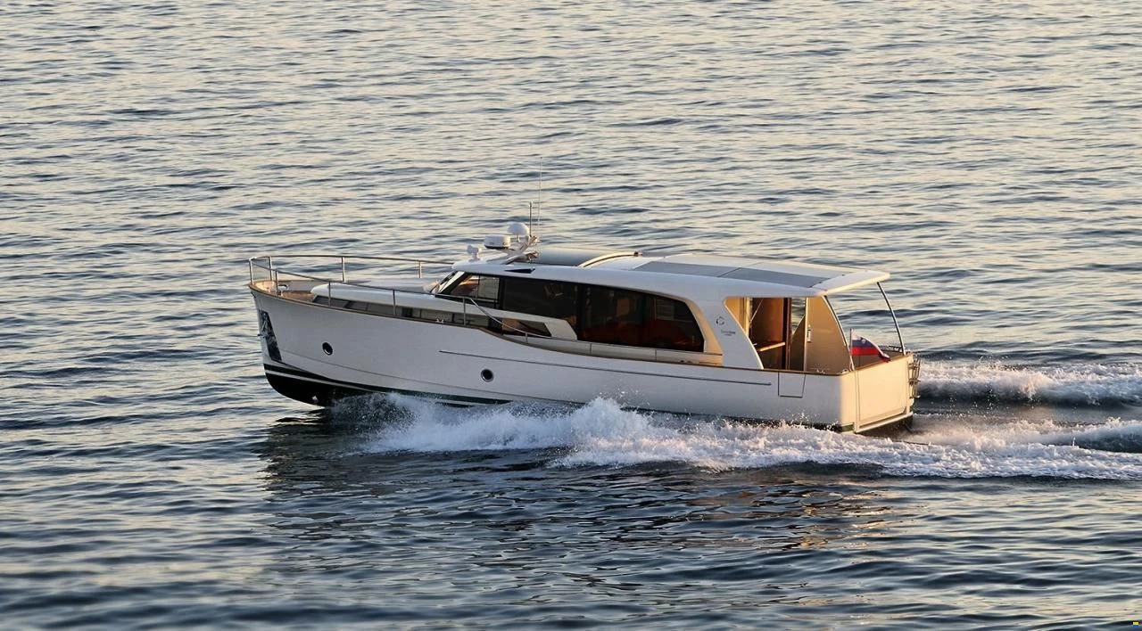 Greenline 40