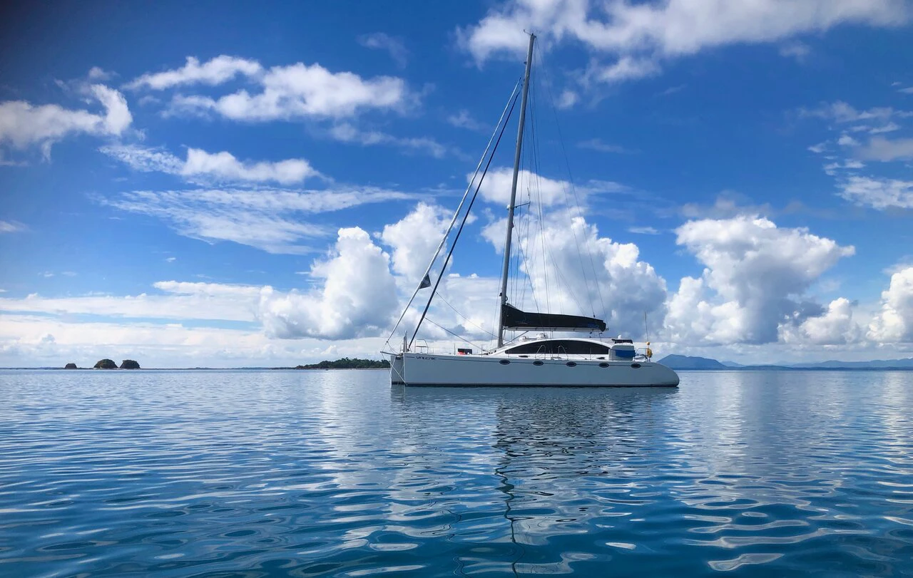 Sea Tribe DH550