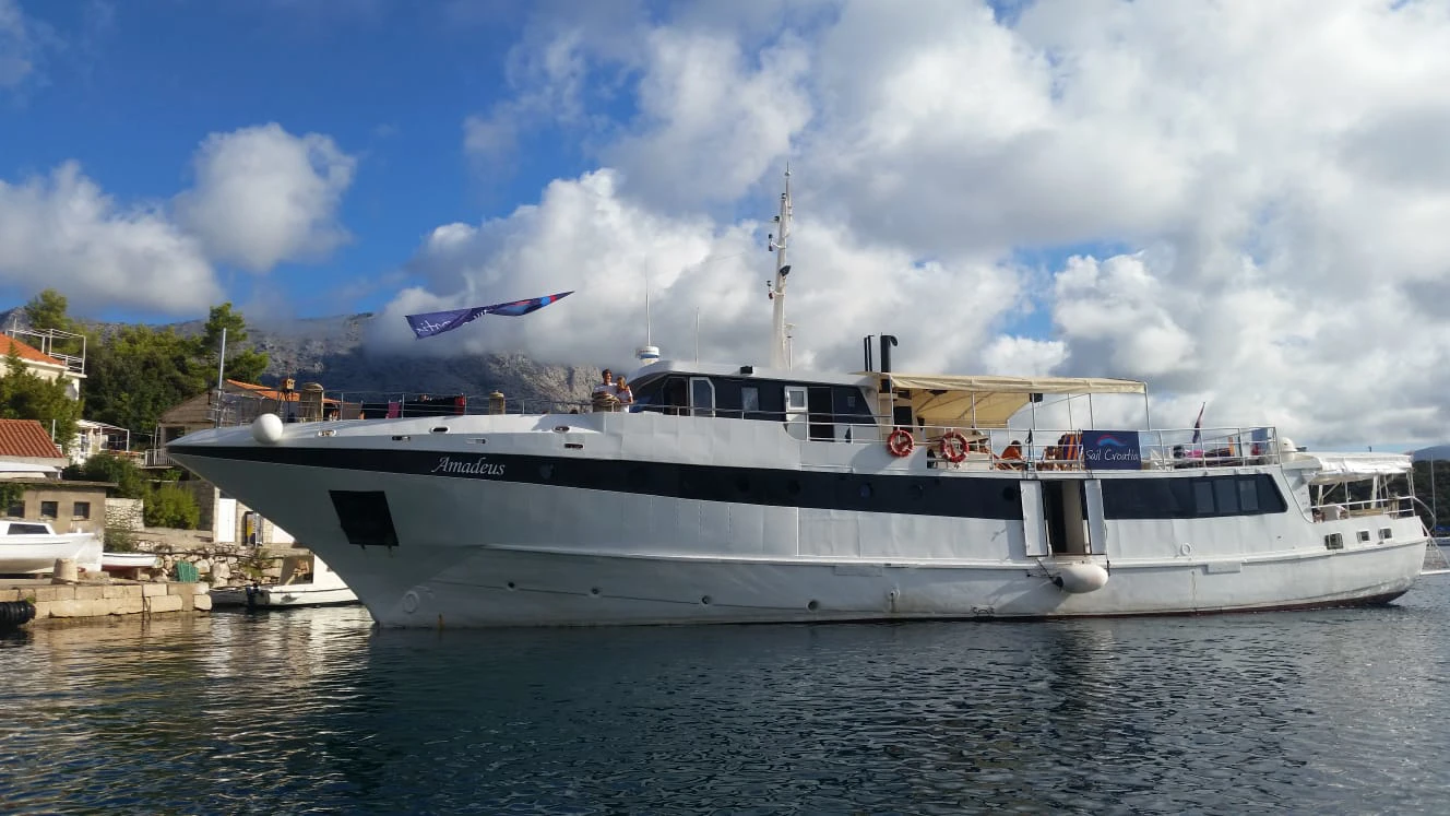 M/Y Amadeus