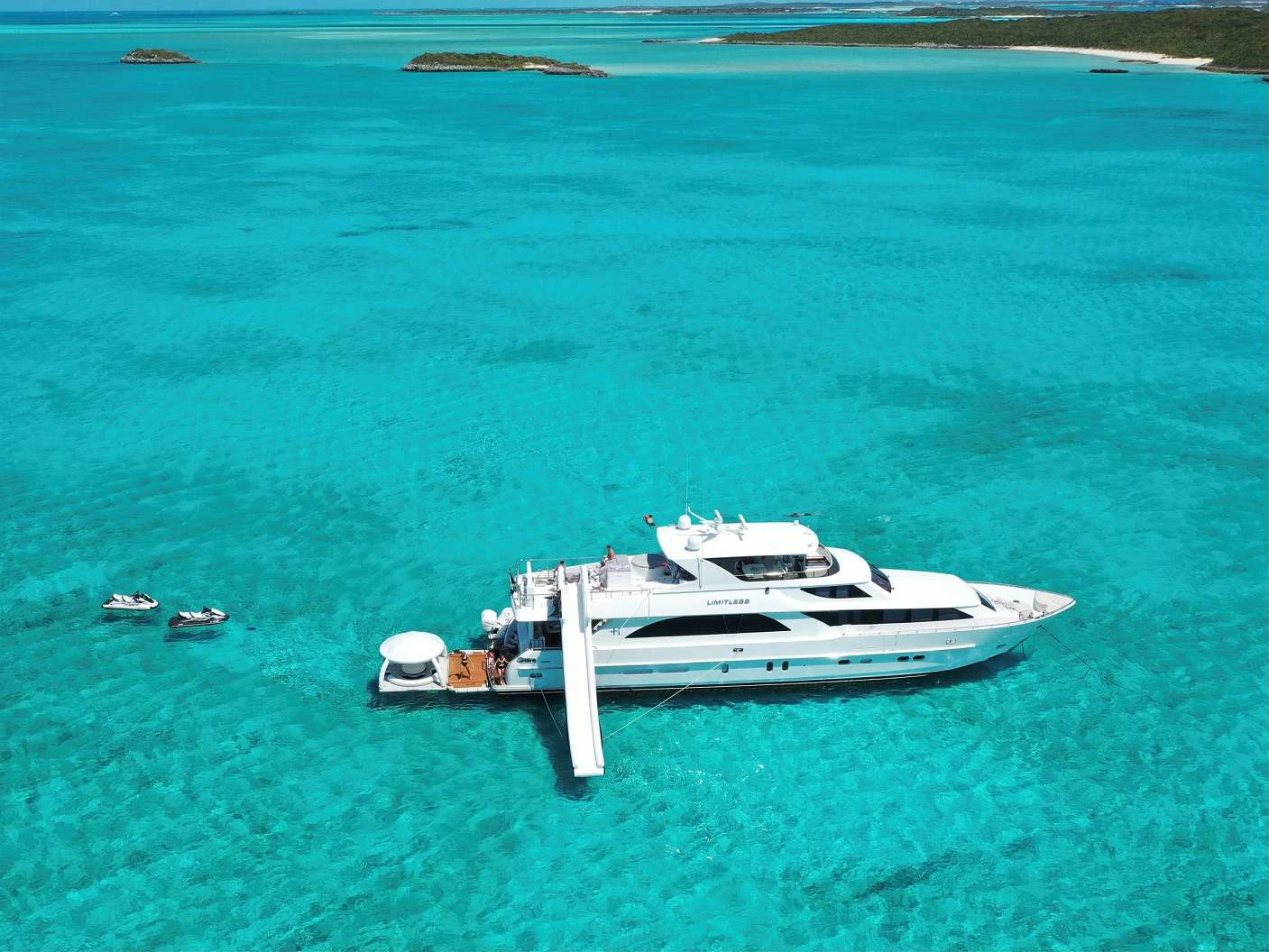M/Y Limitless