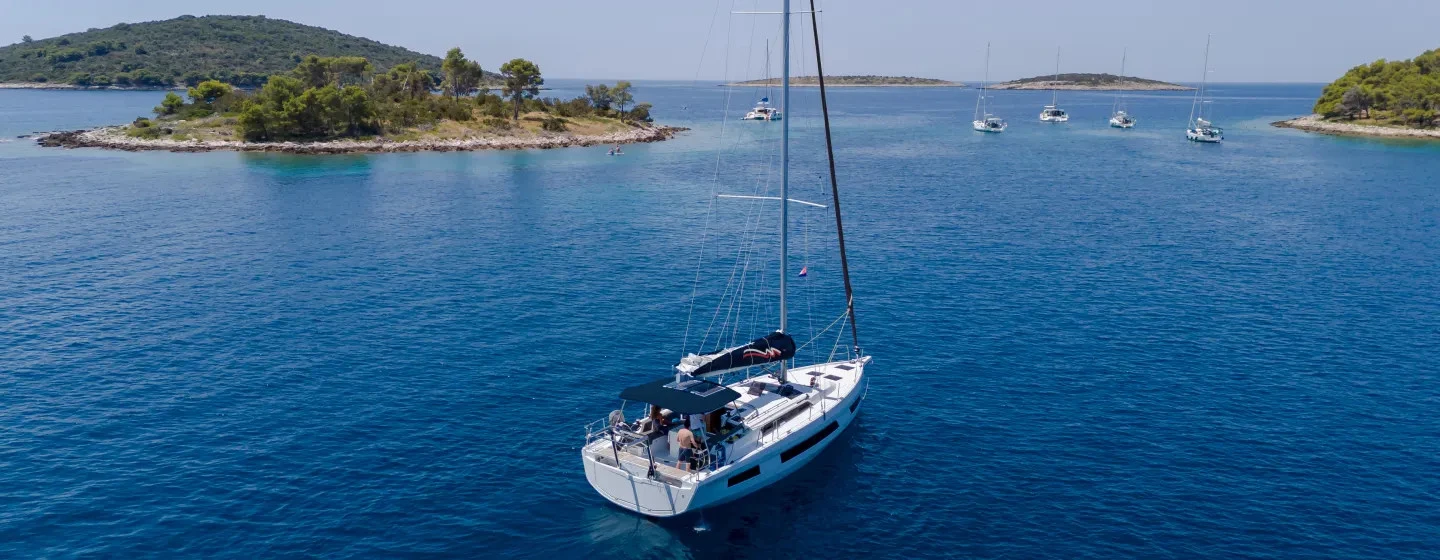 Dufour 44