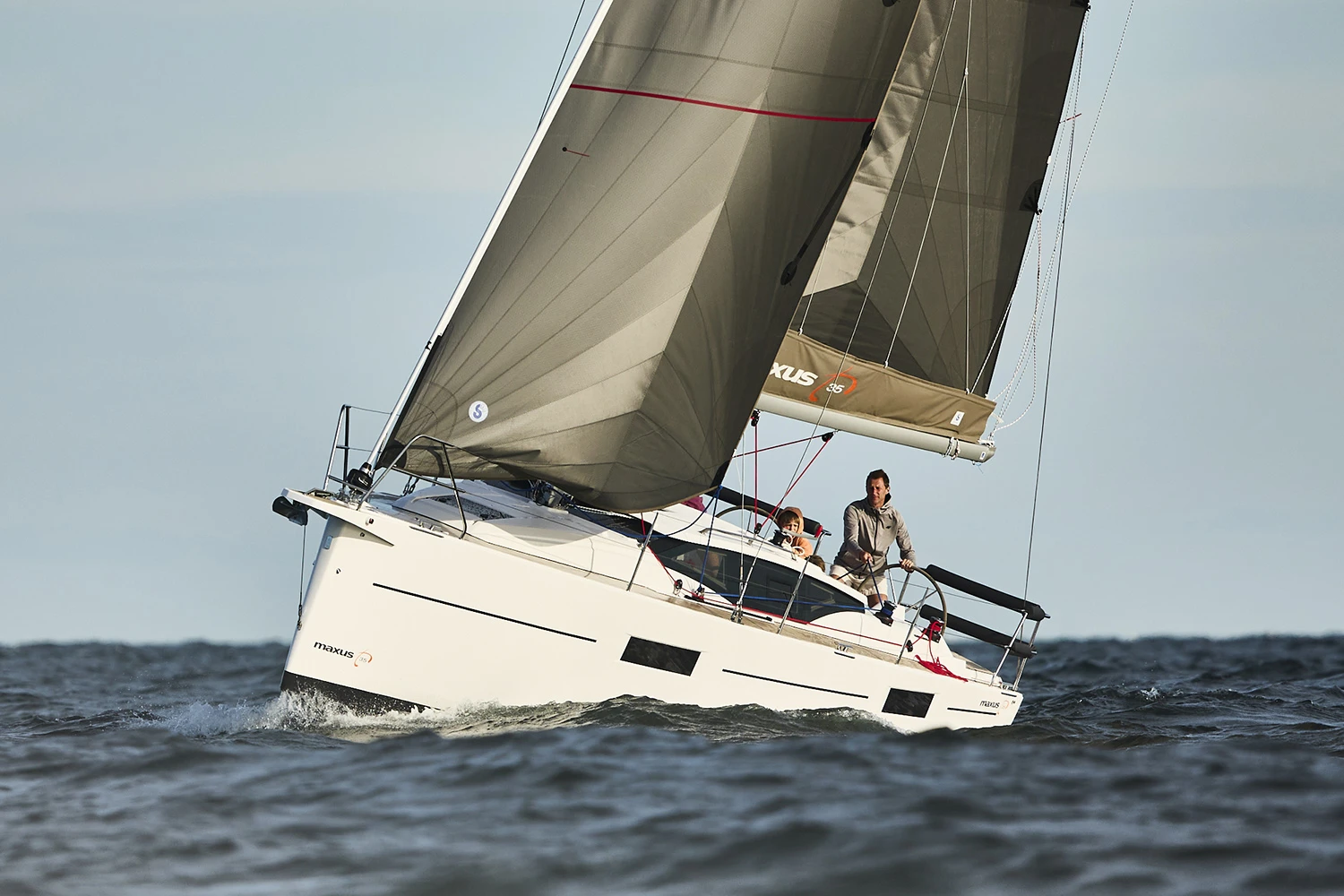 Maxus 35