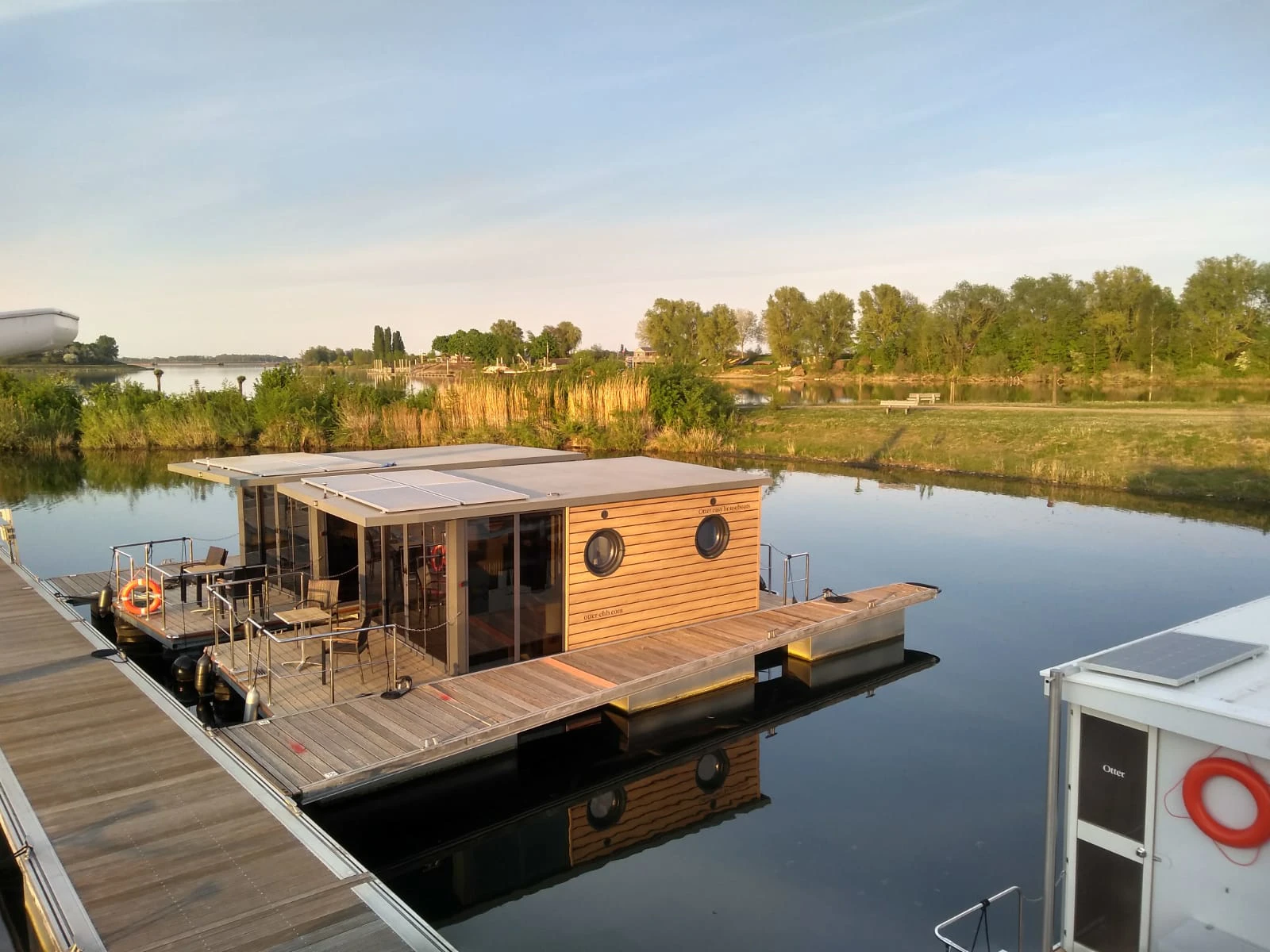 Houseboat La mare M
