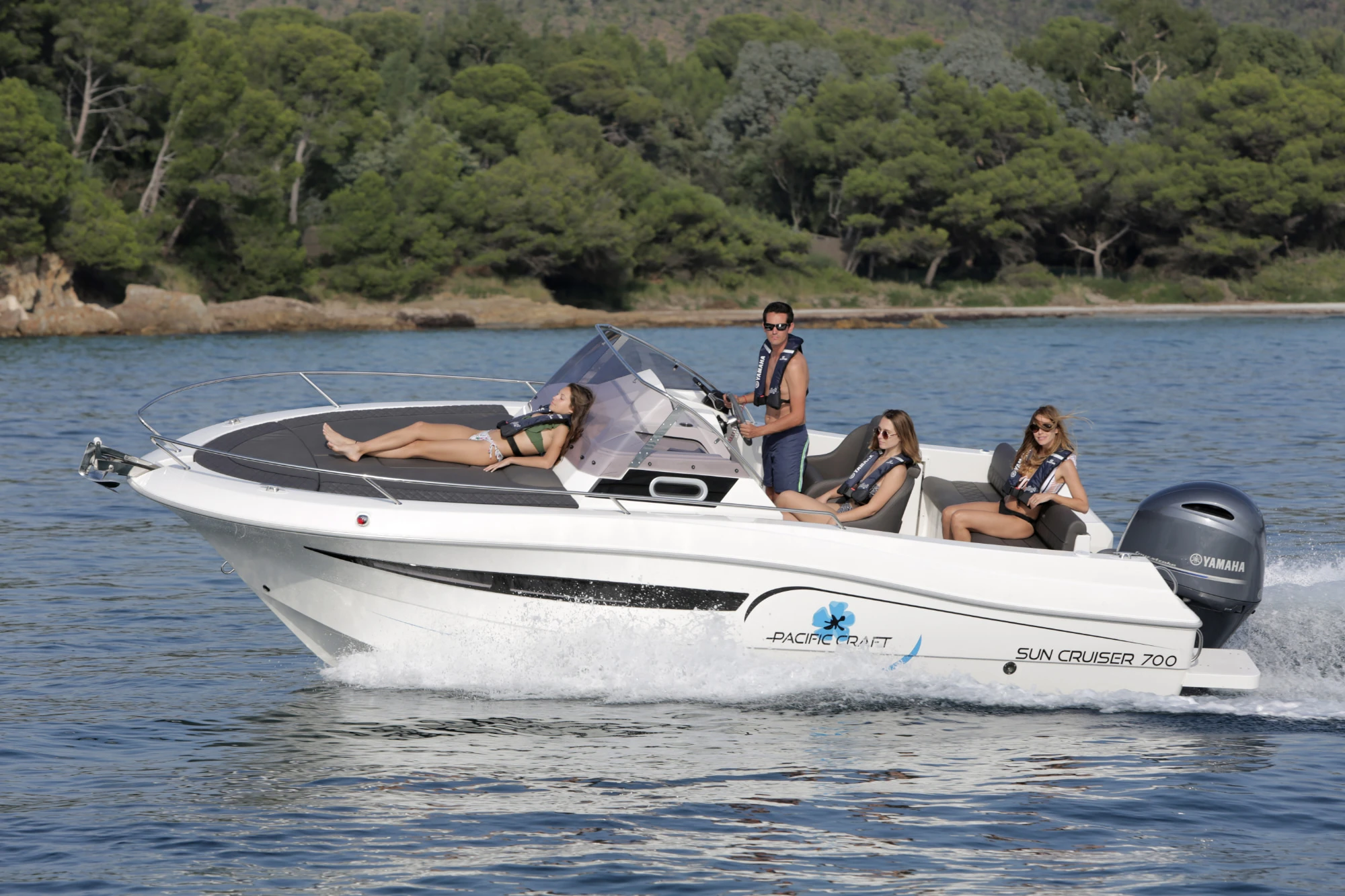 Pacific Craft 700