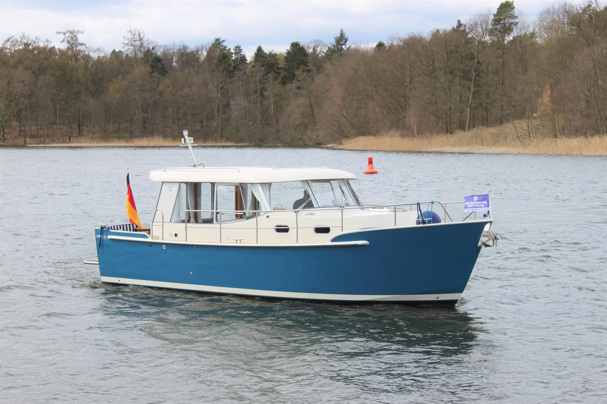 Luna 30