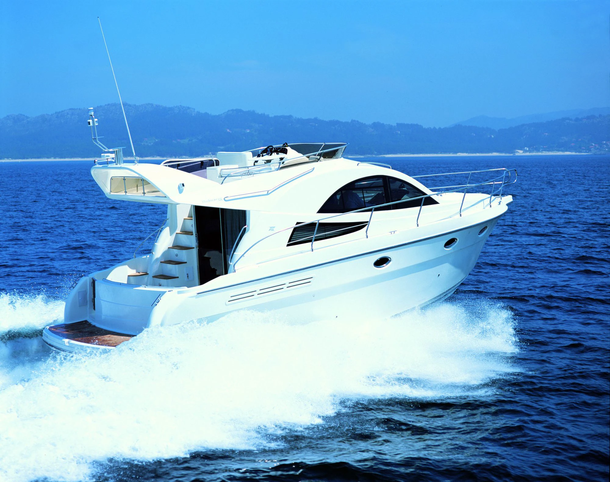 Rodman 38 Fly