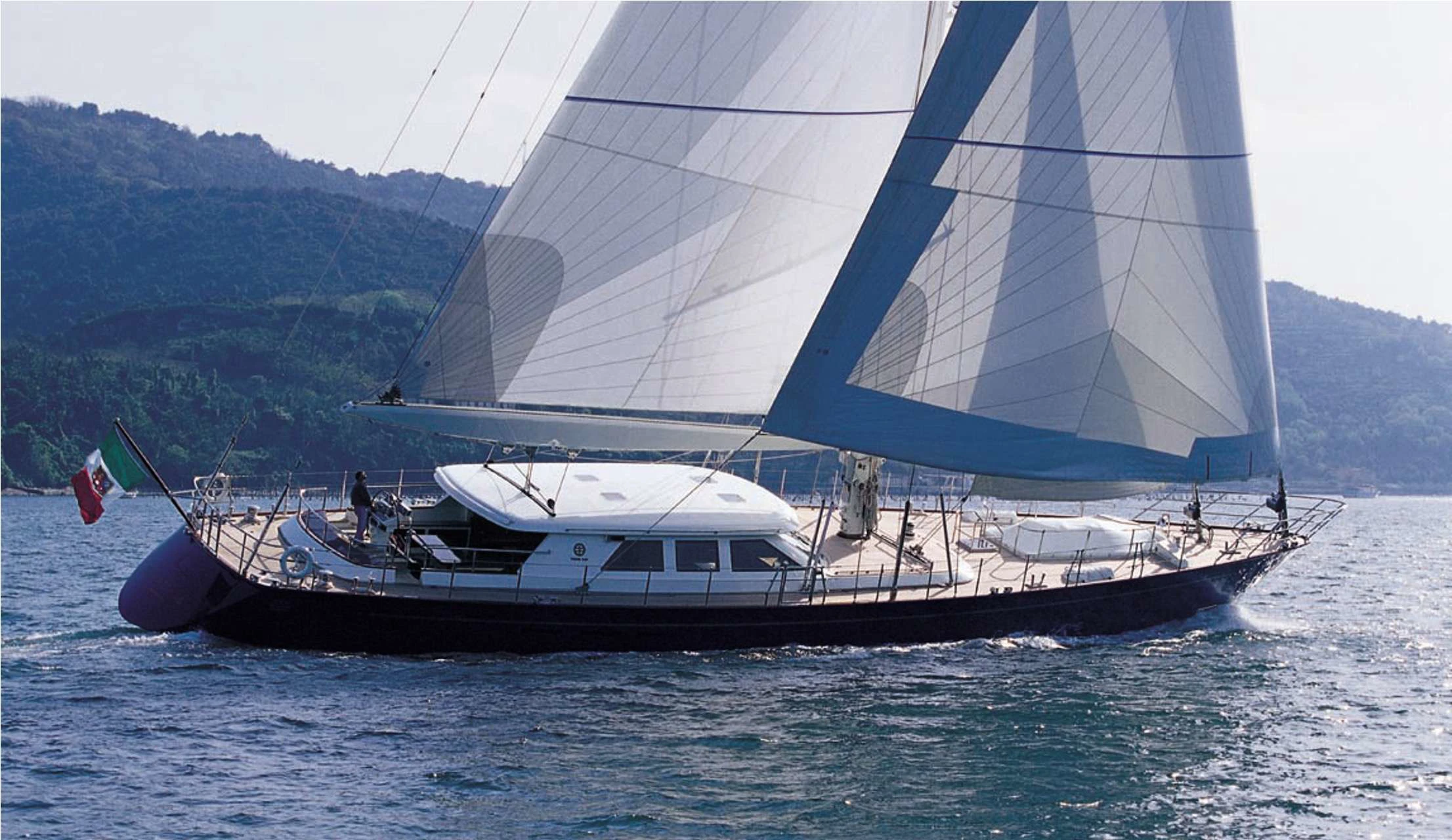 Heritage M