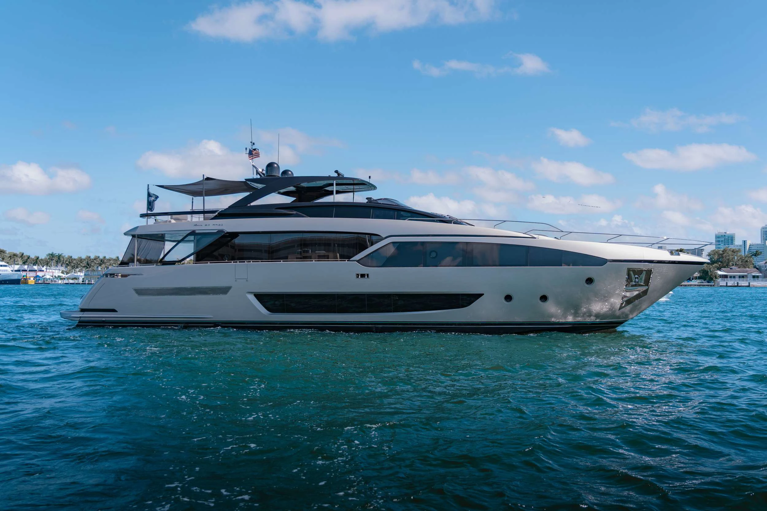 M/Y Beyond