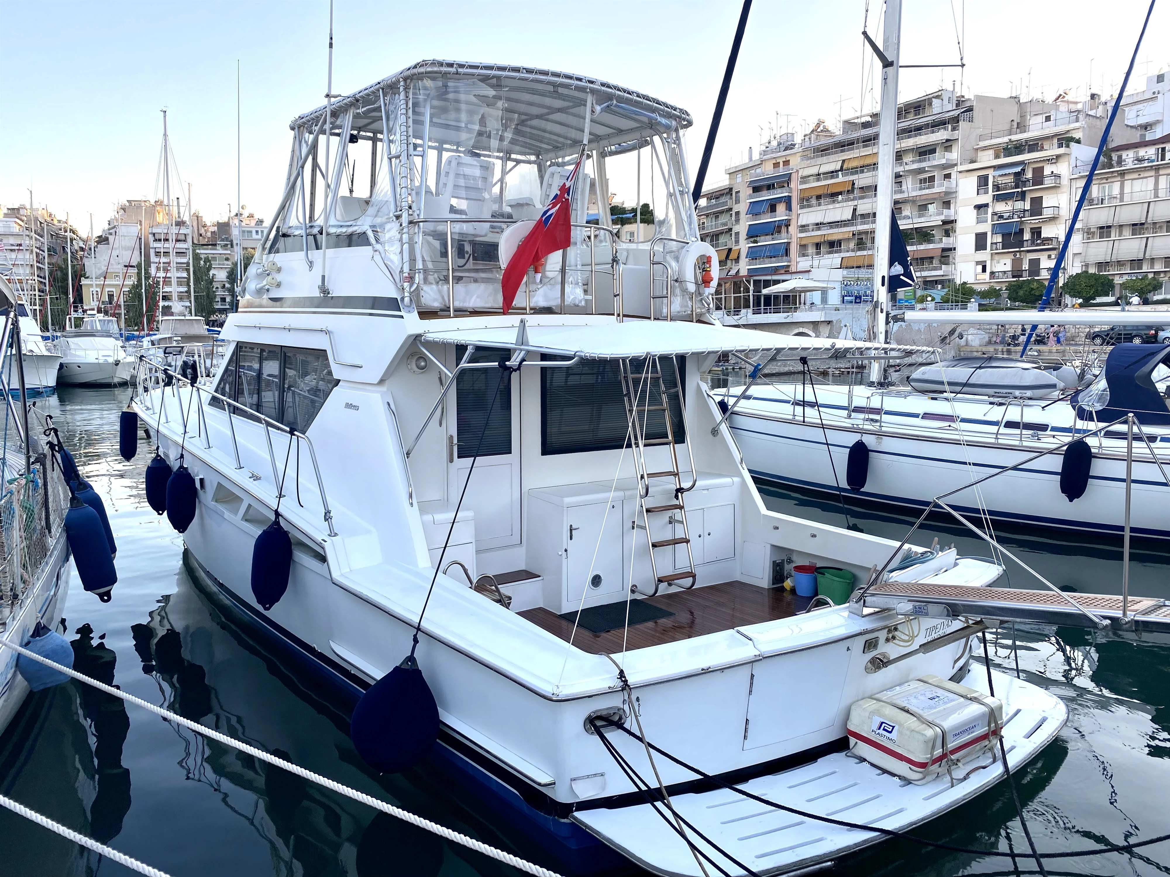 Hatteras 50 Convertible