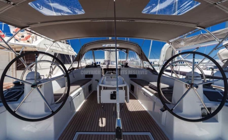 Sun Odyssey 519