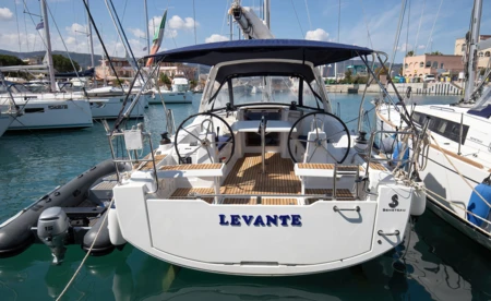 Oceanis 35.1