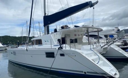 Lagoon 440