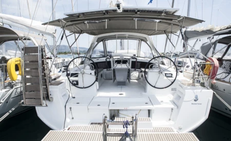 Oceanis 48