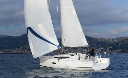 Elan E3