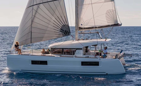 Lagoon 40