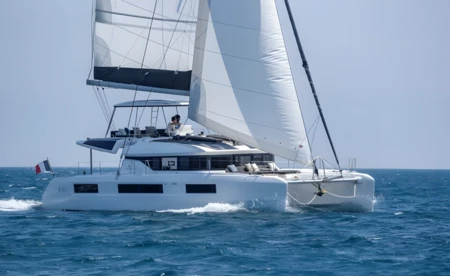 Lagoon 51