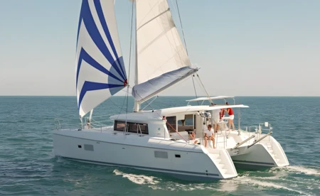 Lagoon 421