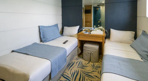 Cat B - Main deck - Double bed or twin beds