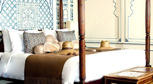 Signature suite