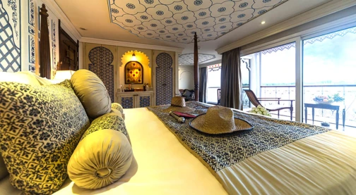 Signature suite