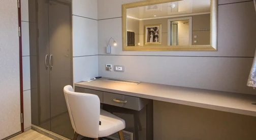 Double cabin - Main deck