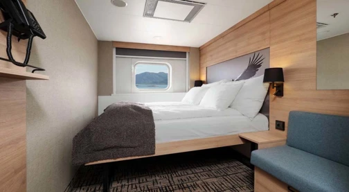 Bright Outside Cabin – Middle Deck
