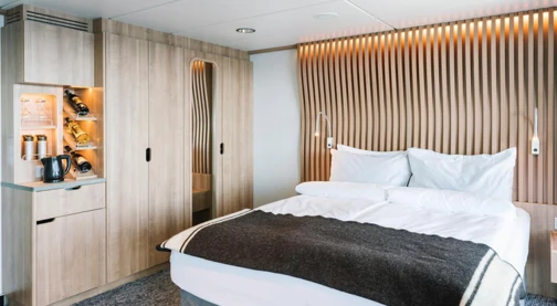 Cabina esterna accessibile alle sedie a rotelle con balcone