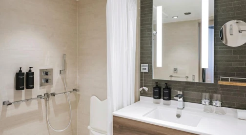 Ampia suite con balcone - Ponte superiore
