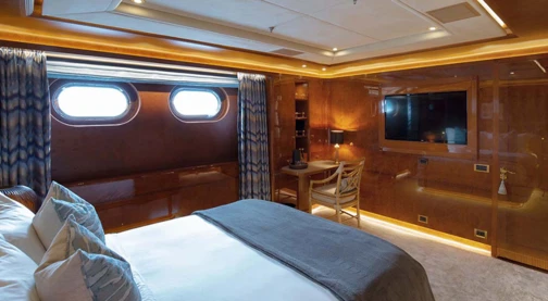 Cabine Double - Cat III