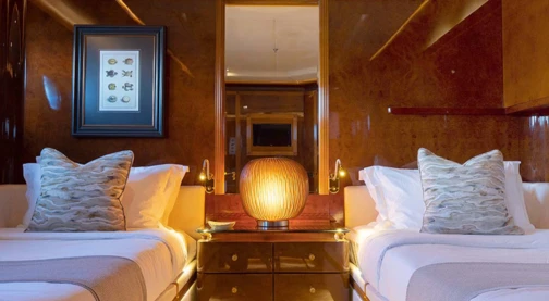 Cabine Double - Cat IV