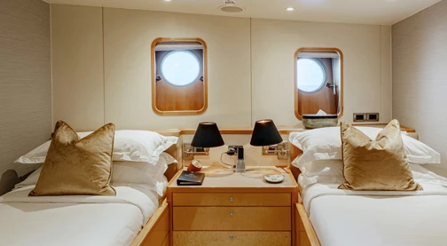 Cabine Double – Pont principal – Cat III