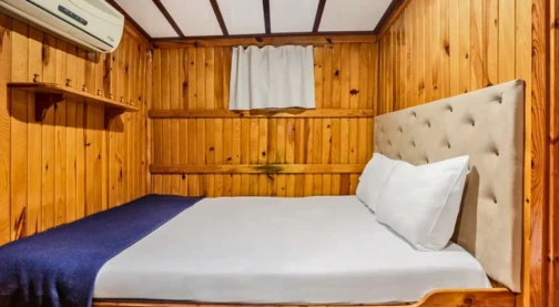 Double Cabin