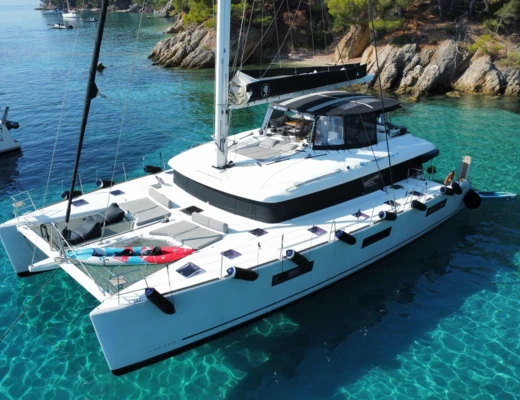 Lagoon 620
