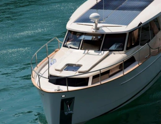 Greenline 33 Hybrid