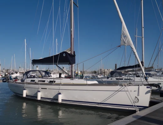 Dufour 44