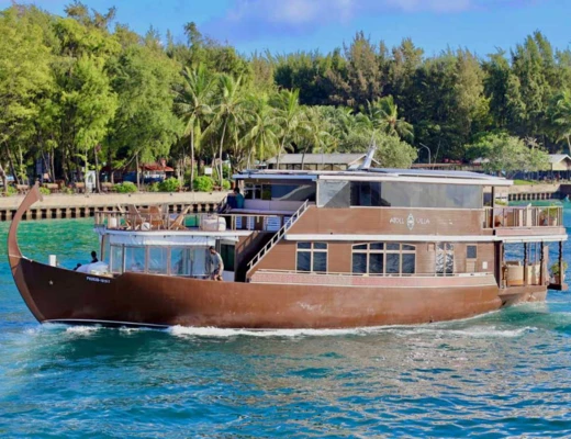 Atoll villa