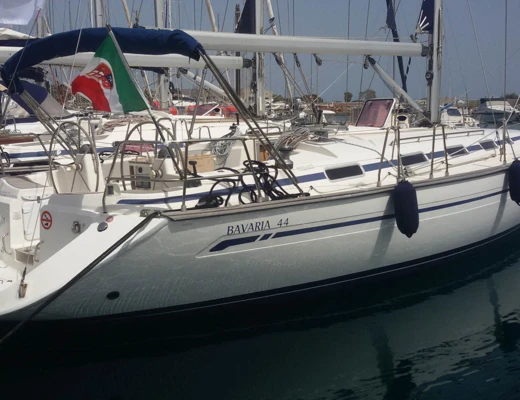 Bavaria 44