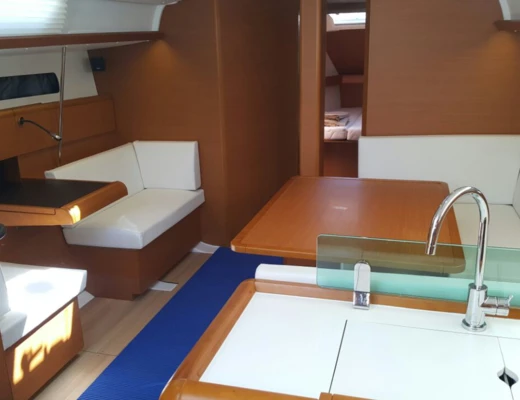 Sun Odyssey 449