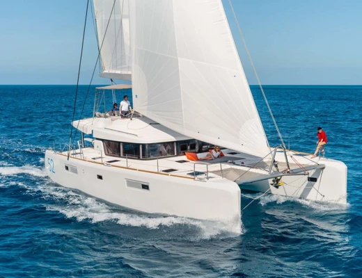 Lagoon 52
