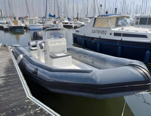 Zodiac 7.30