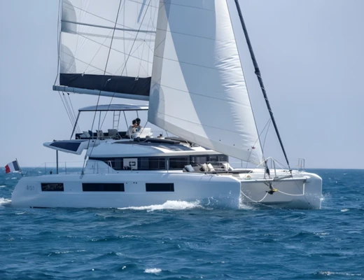 Lagoon 51
