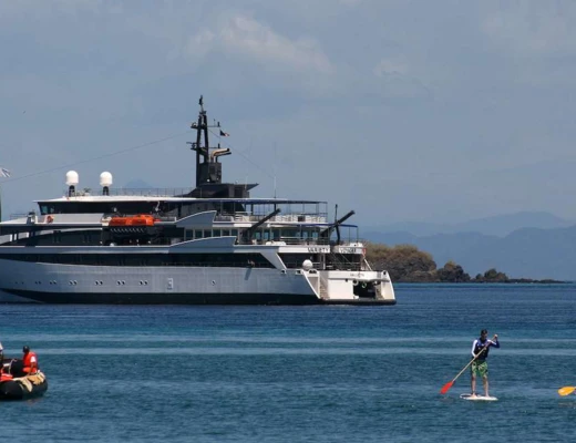 Variety Voyager