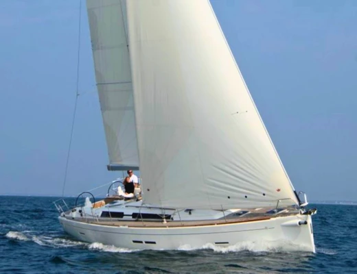 Dufour 445