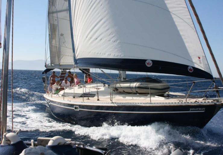 Gib Sea 126 Paros harbour | Jonathan